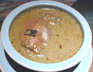 candystreet_curry.jpg (15403 bytes)